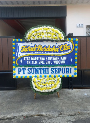 Papan Bunga Duka di Pusako